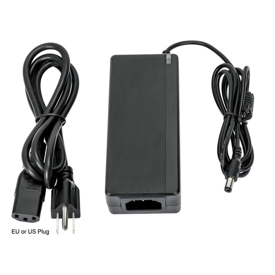 Intellinet 5-Port Gigabit Ethernet PoE+ Switch with SFP Port, 561822