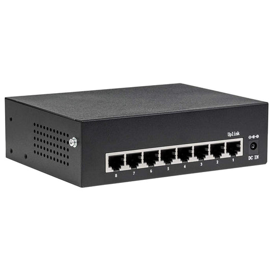 Intellinet 8-Port Gigabit Ethernet PoE+ Switch, 561204