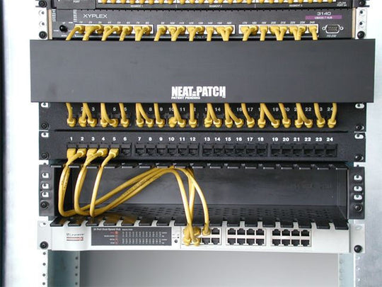 Neat-Patch Cable Management Bay