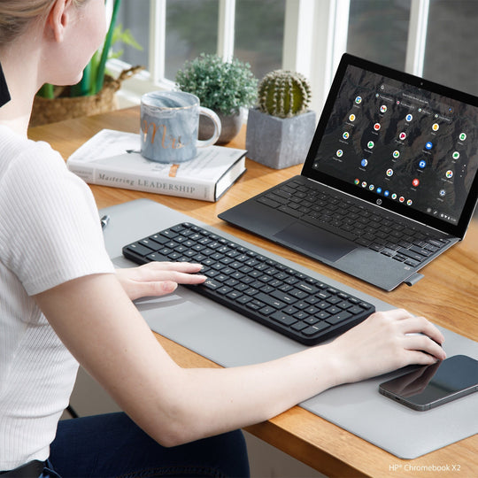 j5create Compact Wireless Keyboard and Mouse for Chrome OS™, JIKBW602