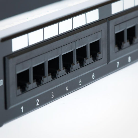 Vertical Cable Cat6 Patch Panel - 110 Type, UL