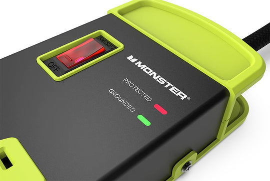 Monster Power Heavy Duty Power Strip Surge Protector, 8 AC, 2 USB-A, 15ft