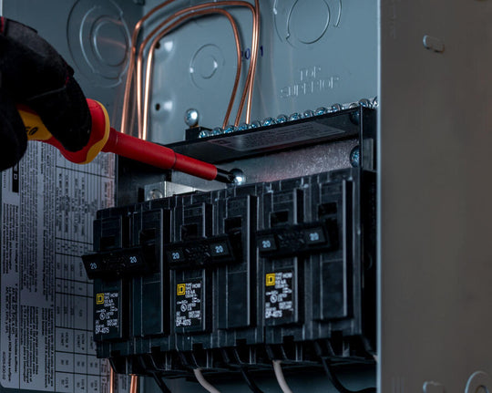 Jonard Tools 11 Piece Insulated Tool Kit