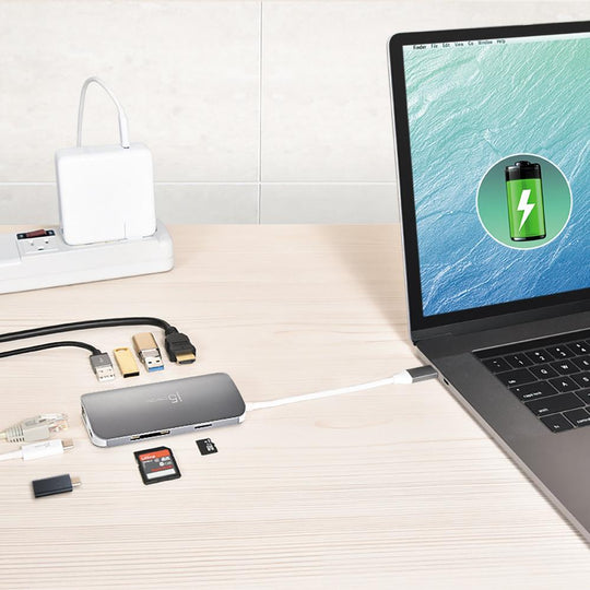 j5create JCD384 USB-C™ 10-in-1 Multi Adapter