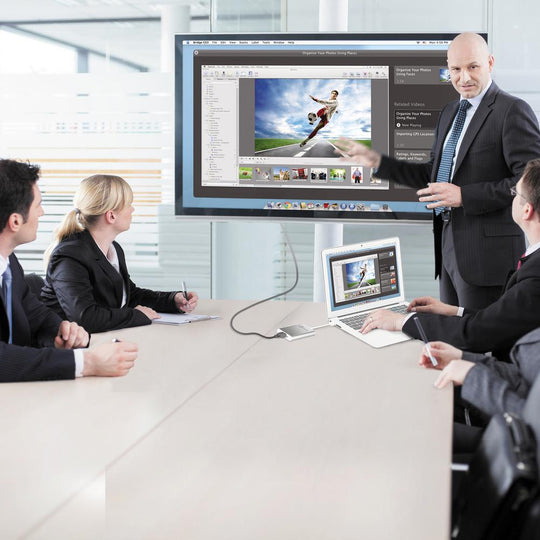 j5create JUA210v2 USB 2.0 VGA Display Adapter