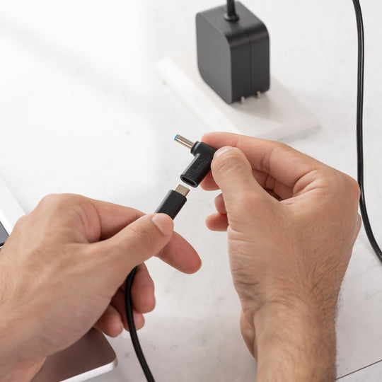 j5create 67W GaN PD USB-C® Mini Charger with 4.5 mm DC Converter