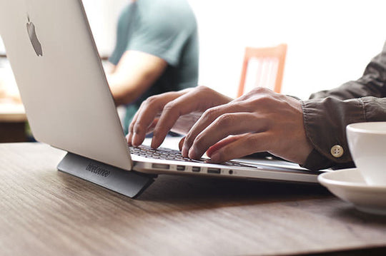 Bluelounge Kickflip Laptop & Tablet Stand