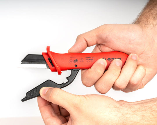 Jonard Tools Insulated Cable Dismantling Knife with Blade Guard