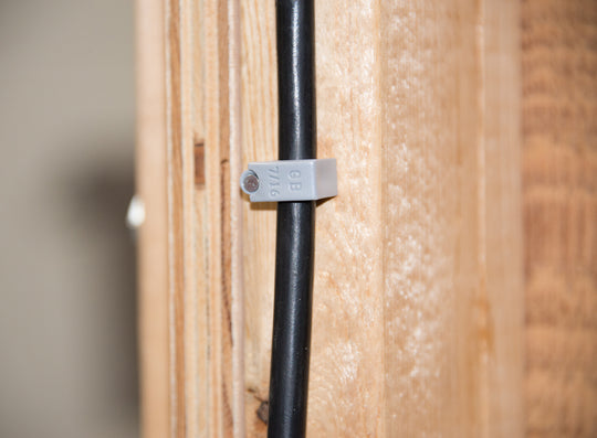 Gardner Bender 7/16 in. (11mm) Polyethylene Coaxial Cable Staple, Secures RG-8,RG-6, RG-59, White (50-Bag), PR-50