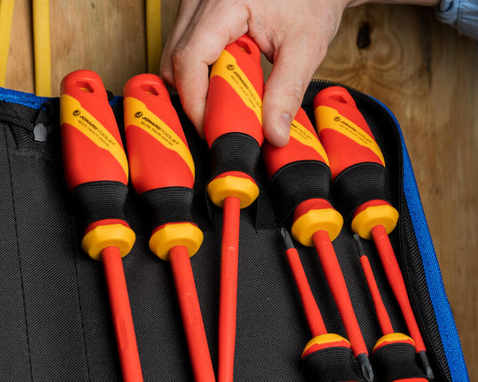 Jonard Tools 7 Piece Insulated Screwdriver Set