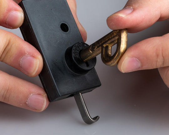 Jonard Tools P Key For Self Lock Pedestal Lock