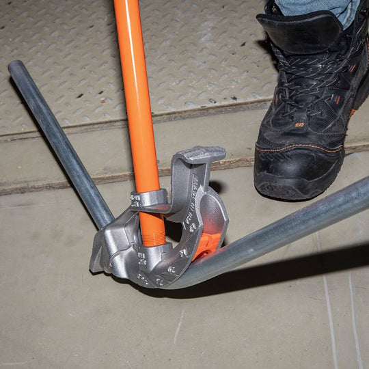 Klein Tools Iron Conduit Bender 1/2" EMT with Angle Setter™, 51603