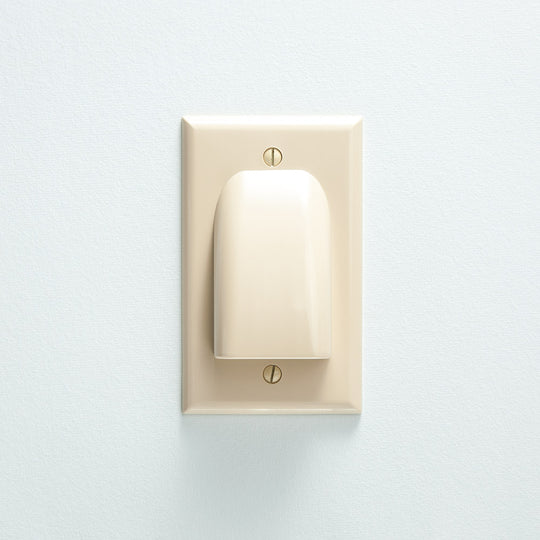 Vanco Slim Bulk Cable Wall Plate
