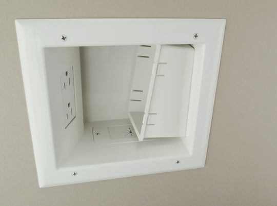 DataComm Expandable Media Box w/ Duplex Receptacle, 45-0051-WH